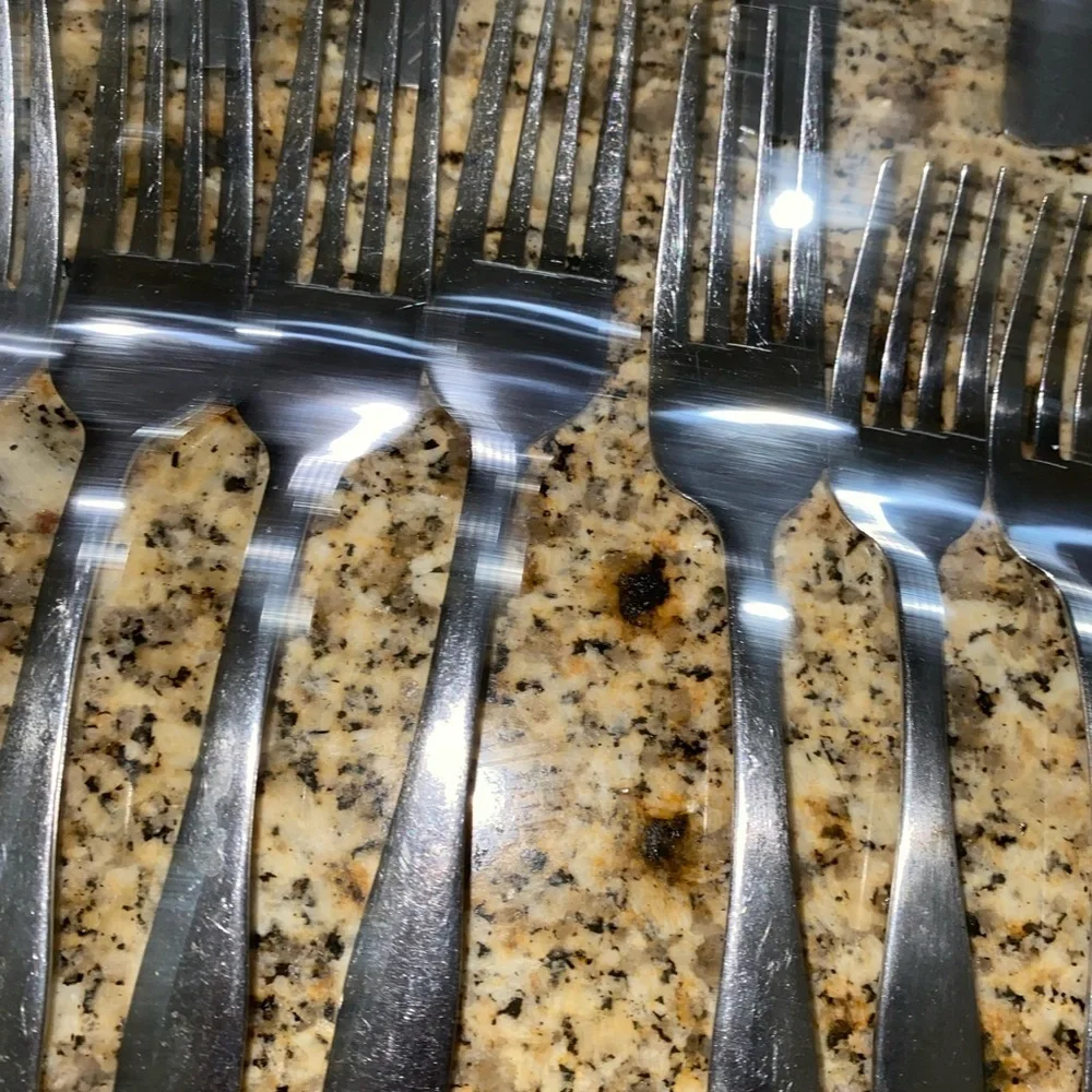 Cambridge/Stainless China 29 Piece Flatware Set 5 Knives 12 Spoons 12 Forks